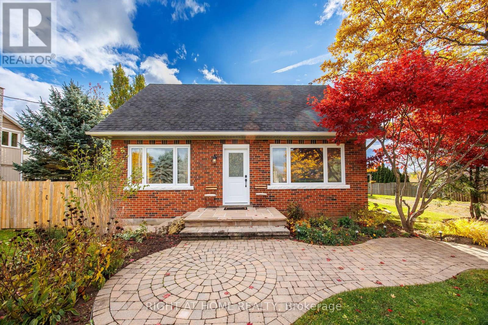 1140 Second Concession W, Hamilton, Ontario  L9H 5E2 - Photo 3 - X12529334