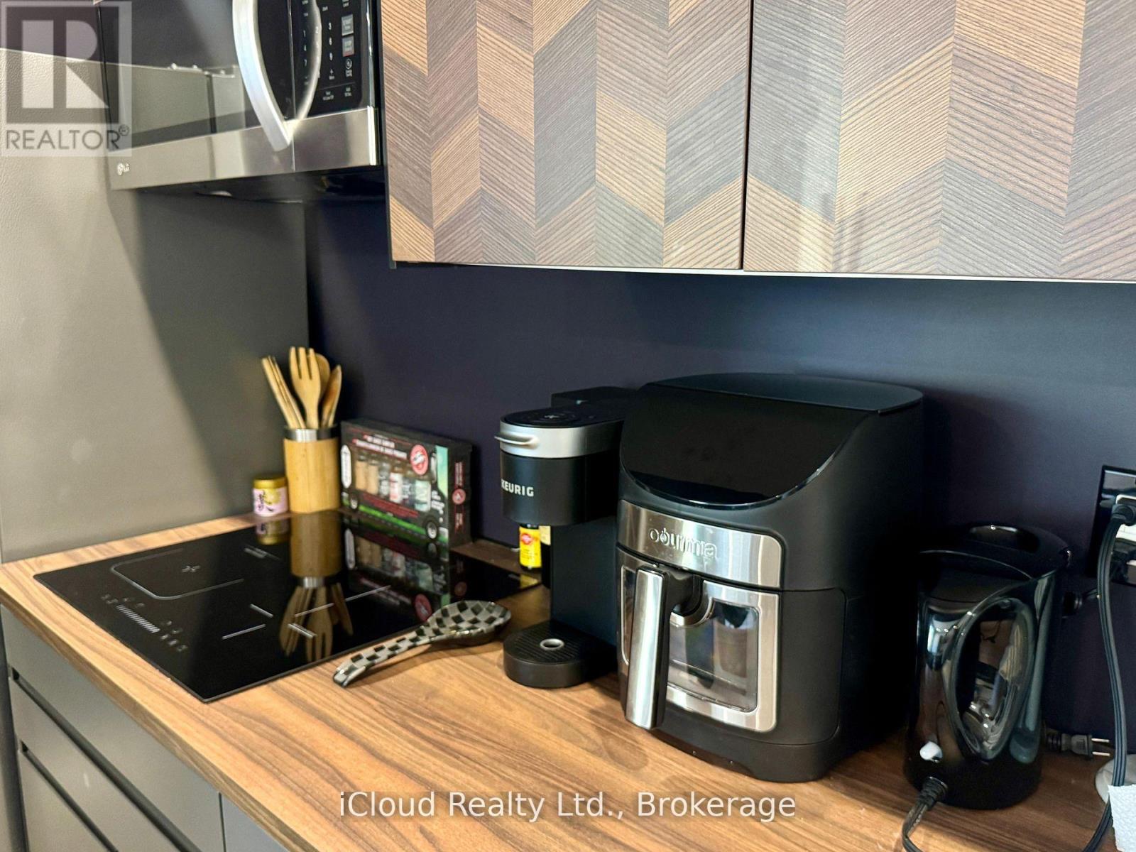 78 Melvin Avenue, Hamilton, Ontario  L8H 2J5 - Photo 7 - X12529360