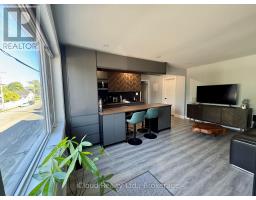 78 MELVIN AVENUE, Hamilton, Ontario