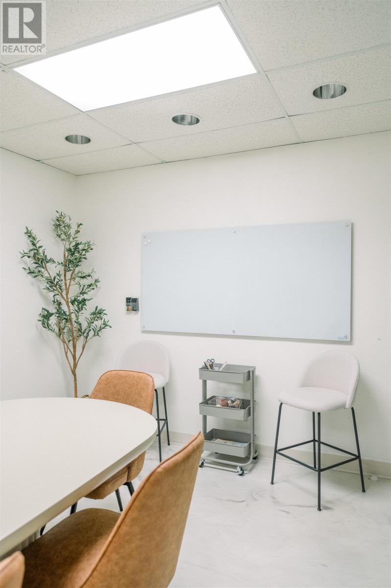 300 214 Red River Rd, Thunder Bay, Ontario  P7B 1A6 - Photo 12 - TB253437