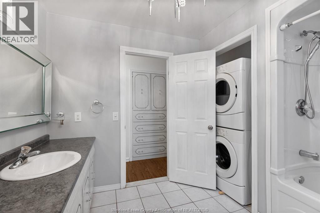 34 Spring Court, Amherstburg, Ontario  N9V 3A9 - Photo 10 - 25028439