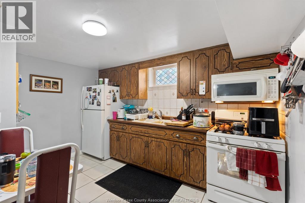 34 Spring Court, Amherstburg, Ontario  N9V 3A9 - Photo 14 - 25028439