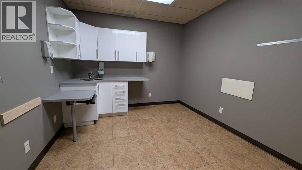 6708 48 Avenue, Camrose, Alberta  T4V 4S3 - Photo 34 - A2258132