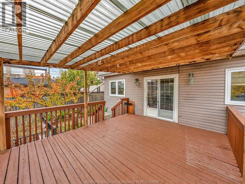 1025 Langlois Avenue, Windsor, Ontario  N9A 2H4 - Photo 21 - 25028461