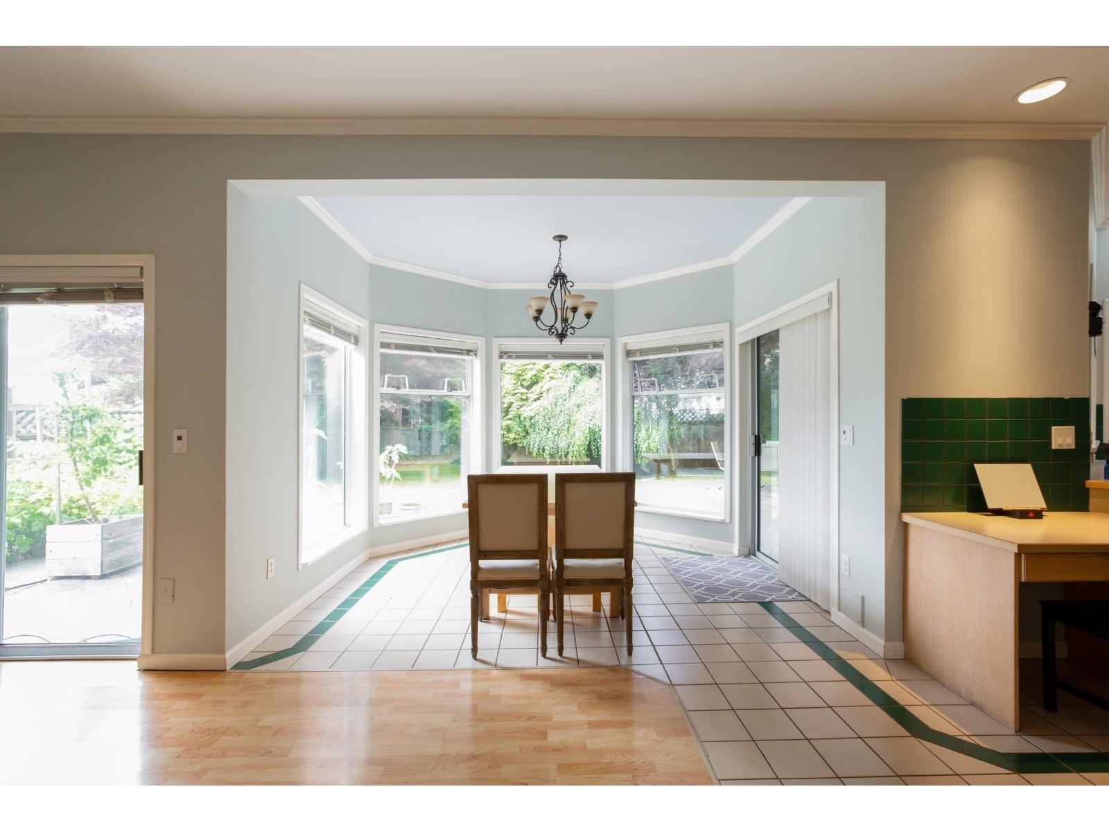 13028 19a Avenue, Surrey, British Columbia  V4A 8A8 - Photo 8 - R3066085