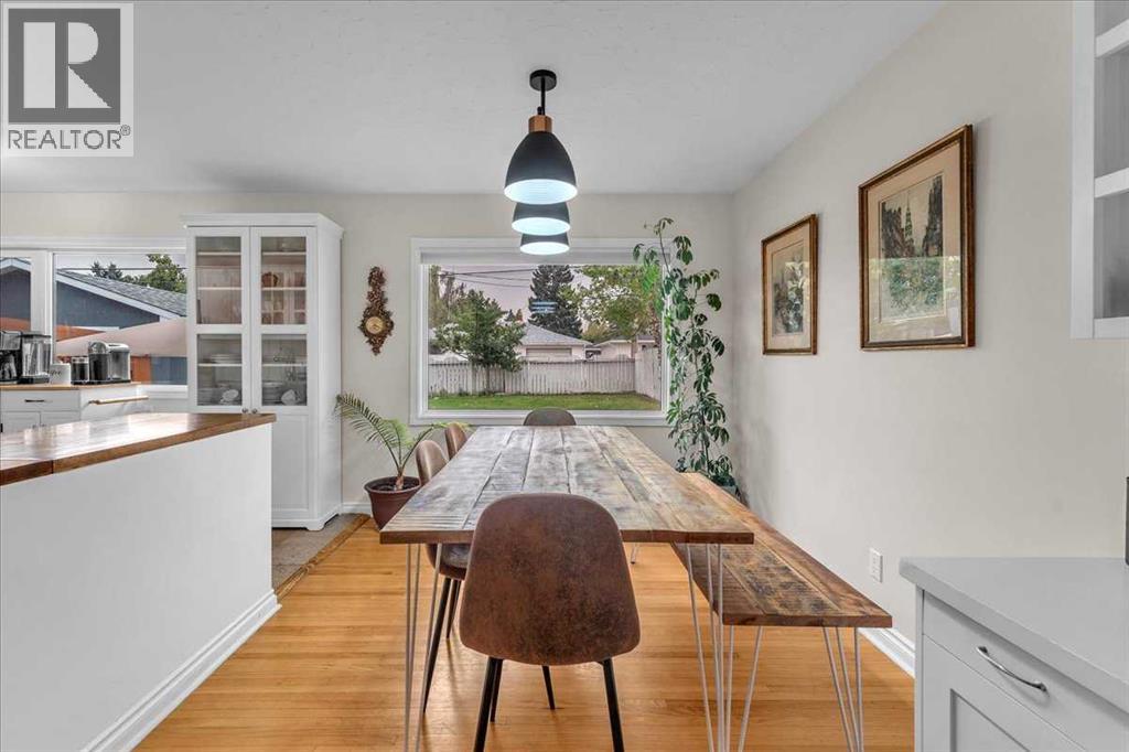 85 Warwick Drive Sw, Calgary, Alberta  T3C 2R5 - Photo 16 - A2254403