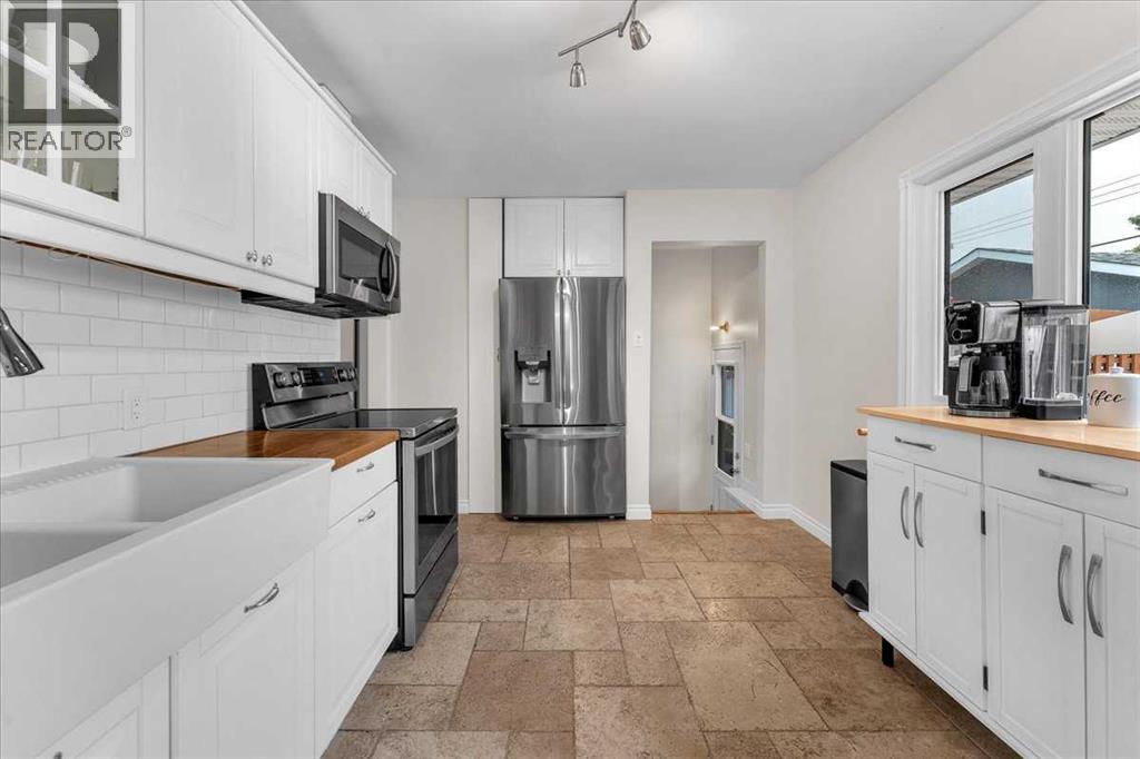 85 Warwick Drive Sw, Calgary, Alberta  T3C 2R5 - Photo 23 - A2254403