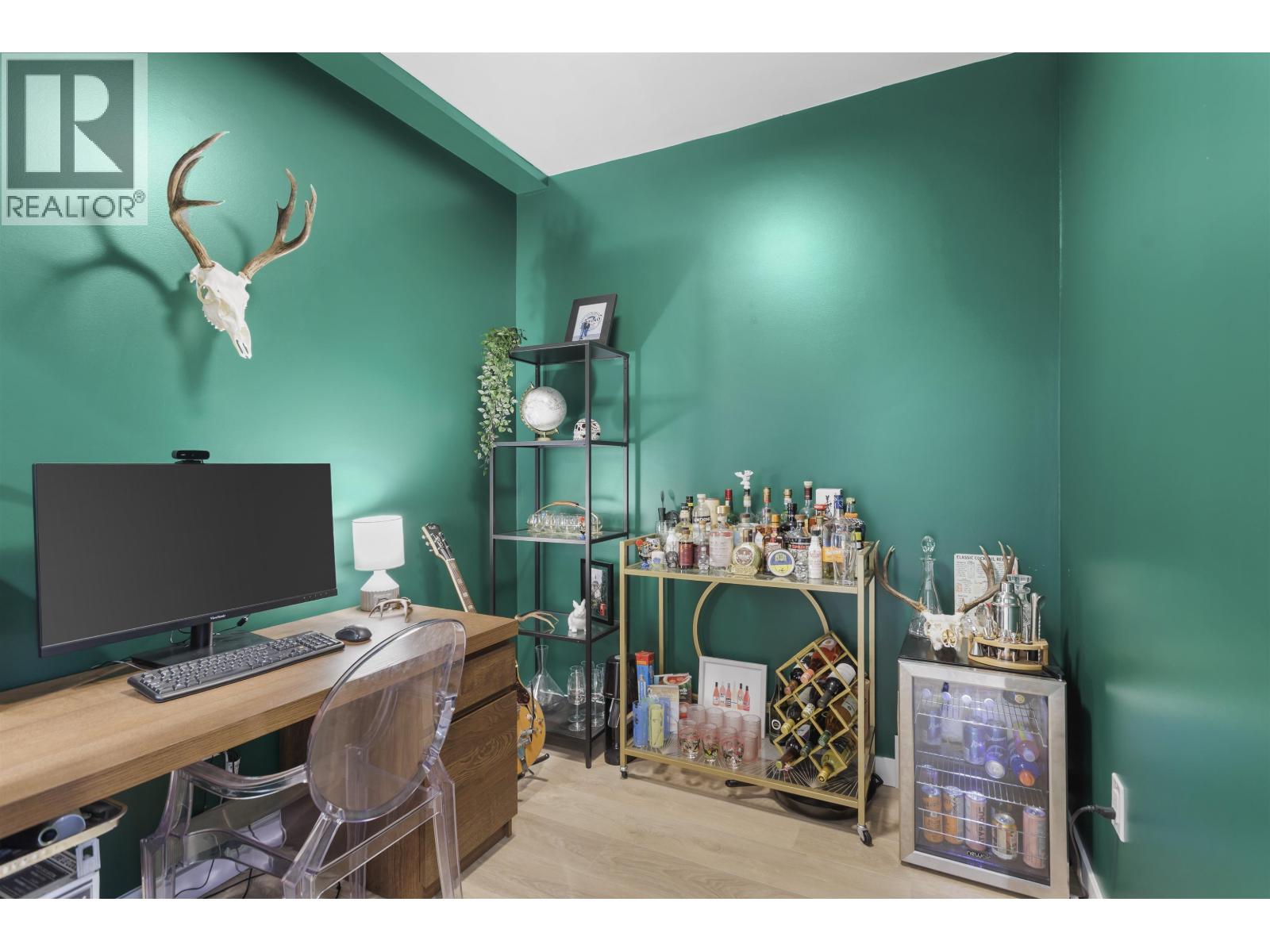 301 3018 St George Street, Port Moody, British Columbia V3H 0L4 - Photo 13 - R3060984