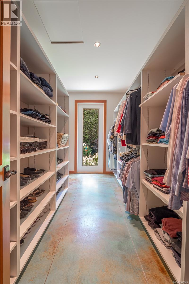 1664 Queequeg Trnabt, Gabriola Island, British Columbia  V0R 1X5 - Photo 35 - 1020208