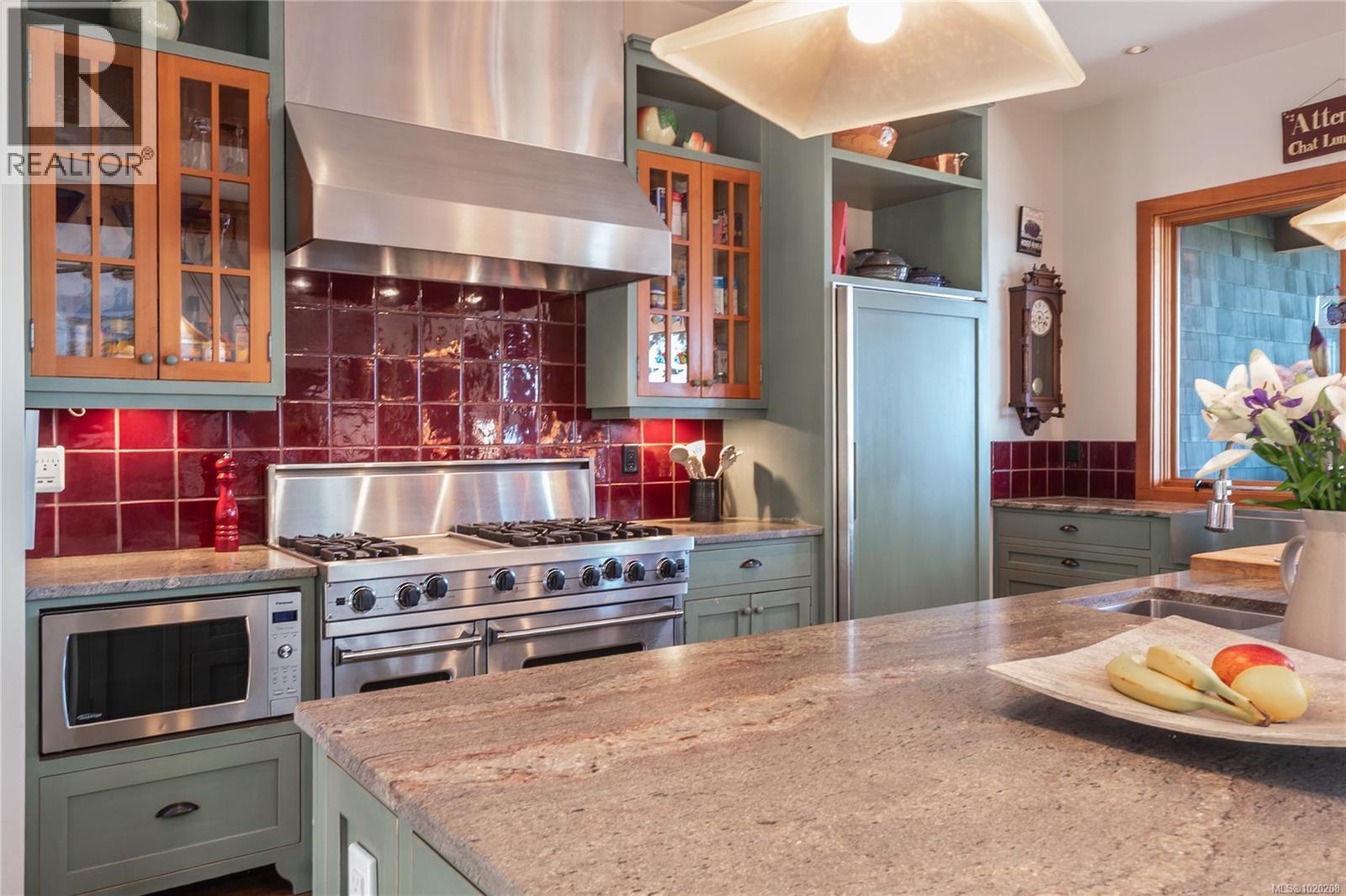 1664 Queequeg Trnabt, Gabriola Island, British Columbia  V0R 1X5 - Photo 26 - 1020208