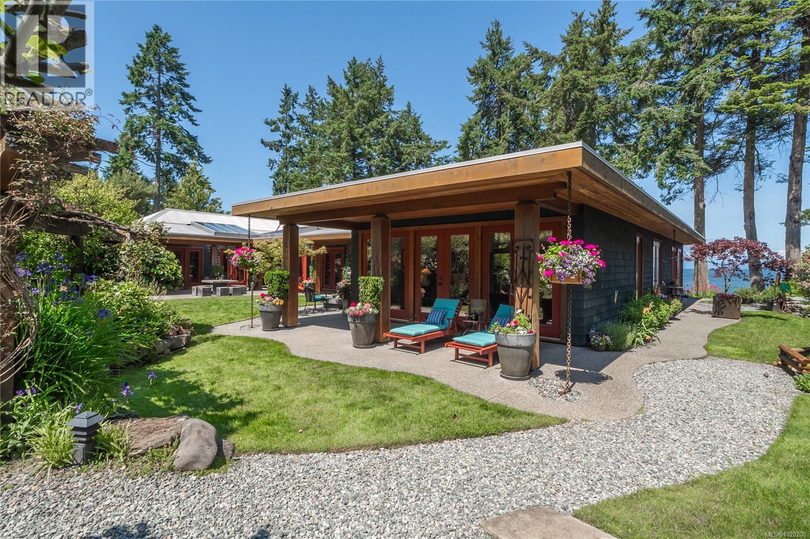 1664 Queequeg Trnabt, Gabriola Island, British Columbia  V0R 1X5 - Photo 51 - 1020208