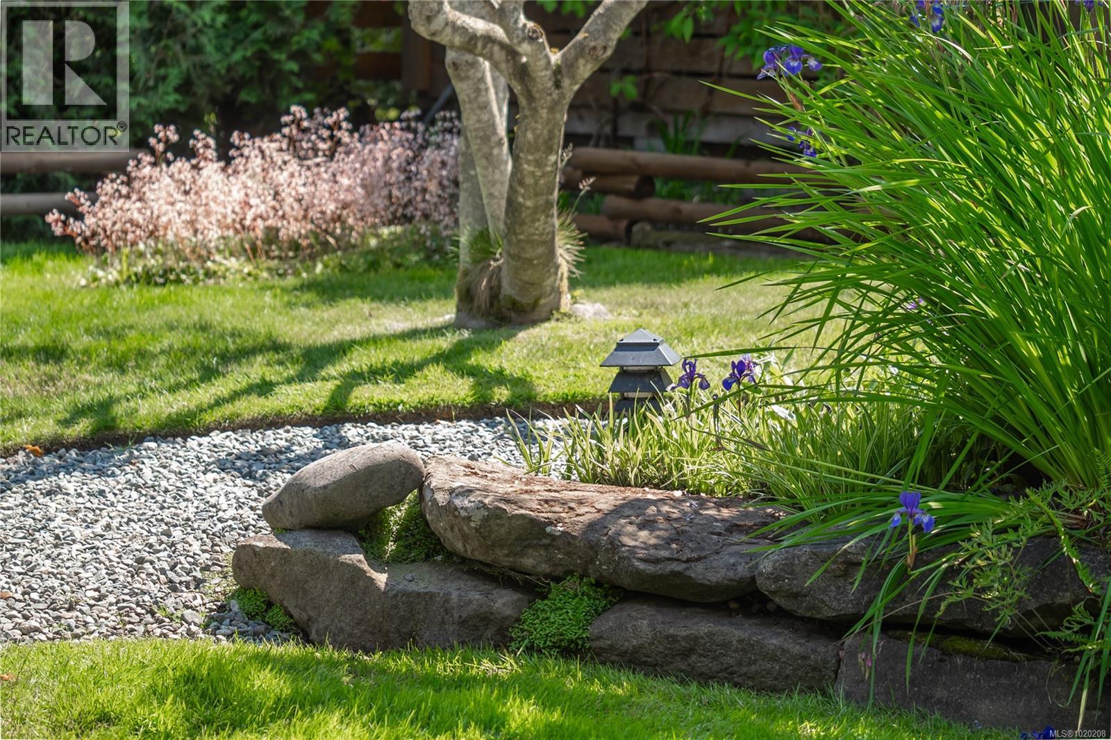 1664 Queequeg Trnabt, Gabriola Island, British Columbia  V0R 1X5 - Photo 75 - 1020208