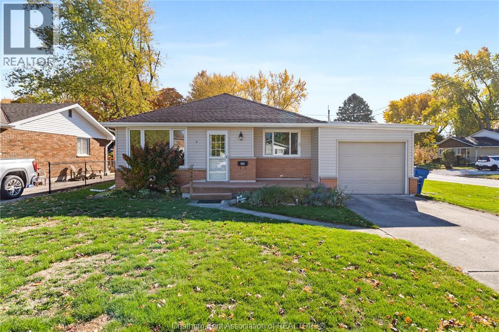 MLS# 25028214: 386 Catherine STREET, Blenheim, Canada