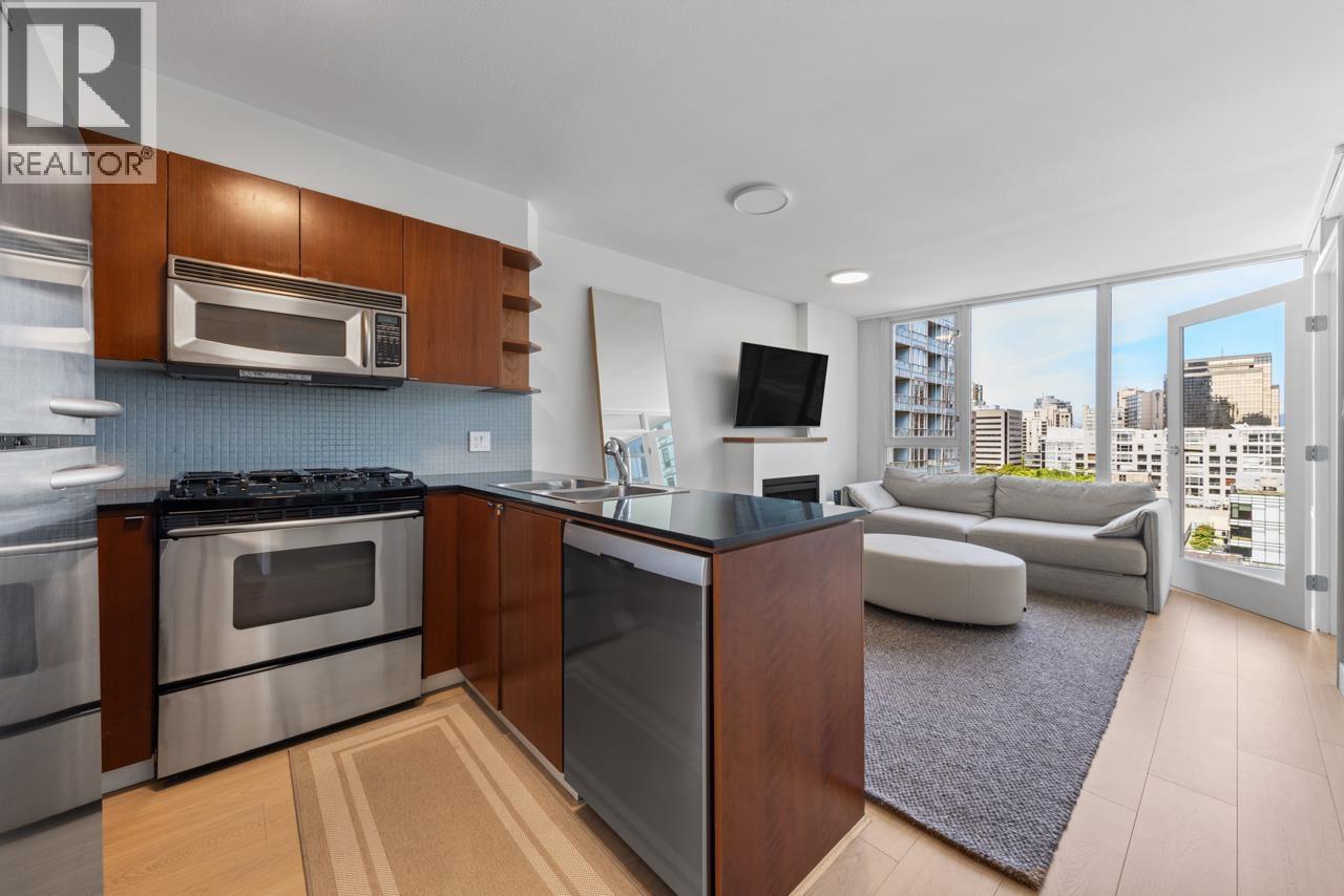 1102 822 SEYMOUR STREET, Vancouver, British Columbia