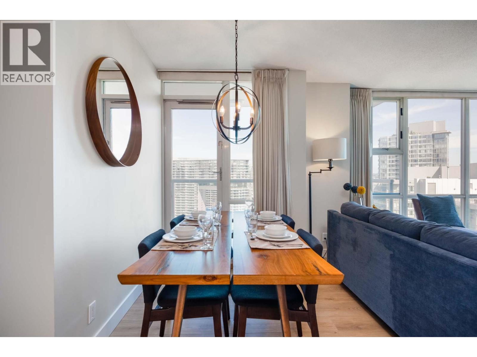 2907 193 Aquarius Mews, Vancouver, British Columbia  V6Z 2Z2 - Photo 5 - R3066081