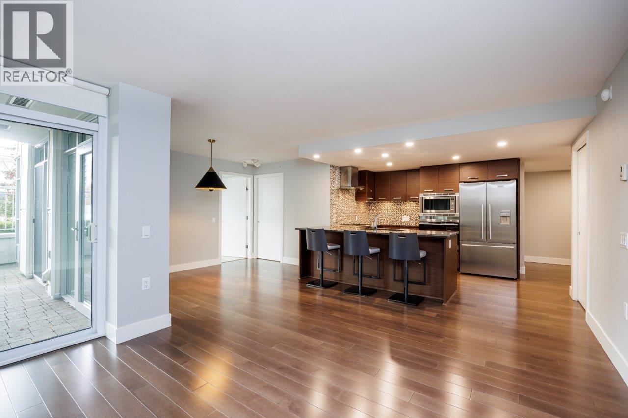 108 210 W 13th Street, North Vancouver, British Columbia  V7M 1N7 - Photo 2 - R3066092