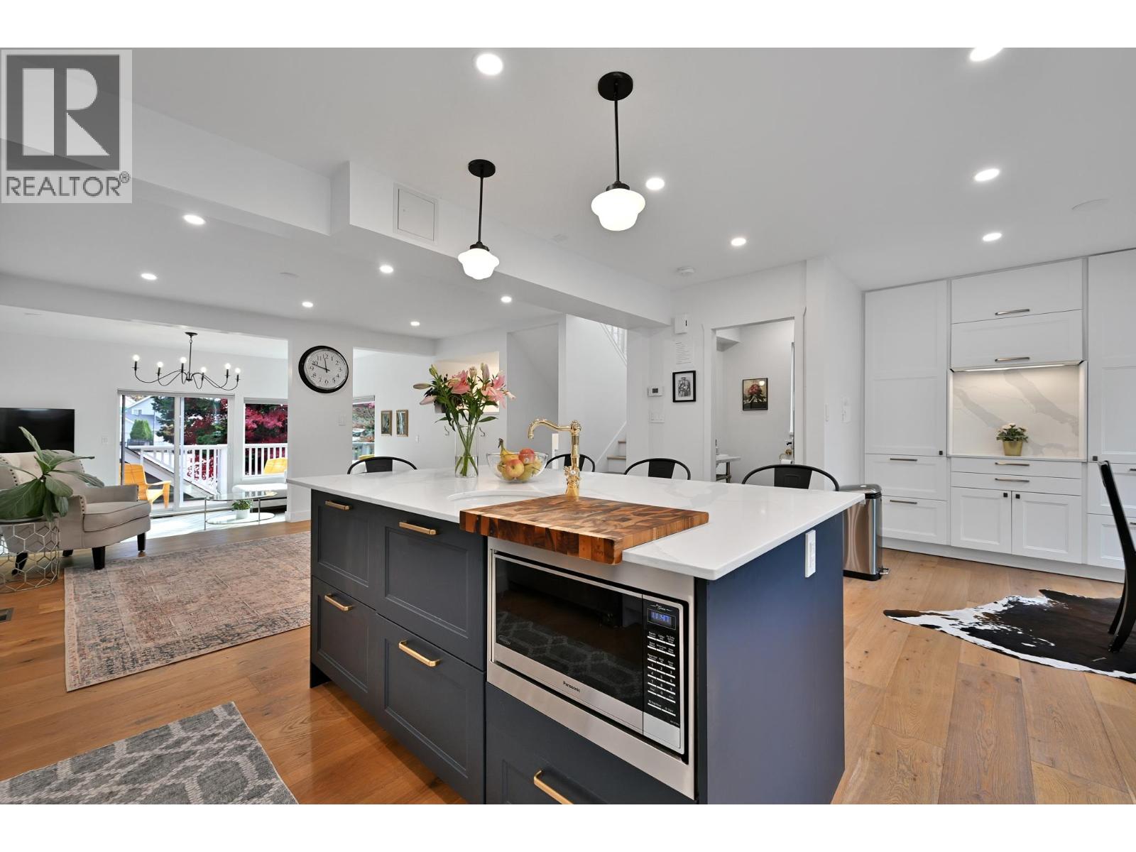 961 Noons Creek Drive, Port Moody, British Columbia  V3H 4H1 - Photo 10 - R3065617