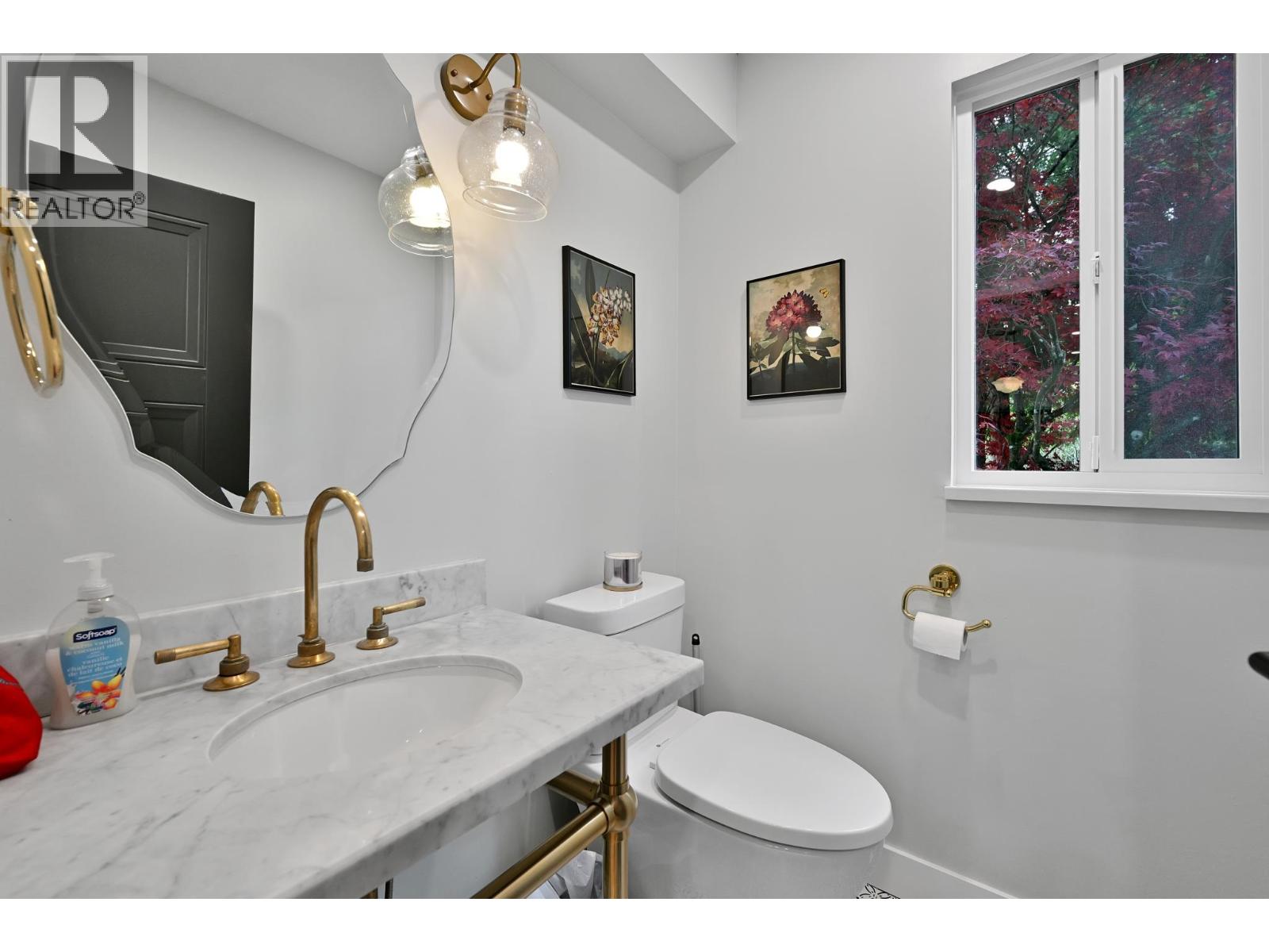 961 Noons Creek Drive, Port Moody, British Columbia  V3H 4H1 - Photo 14 - R3065617