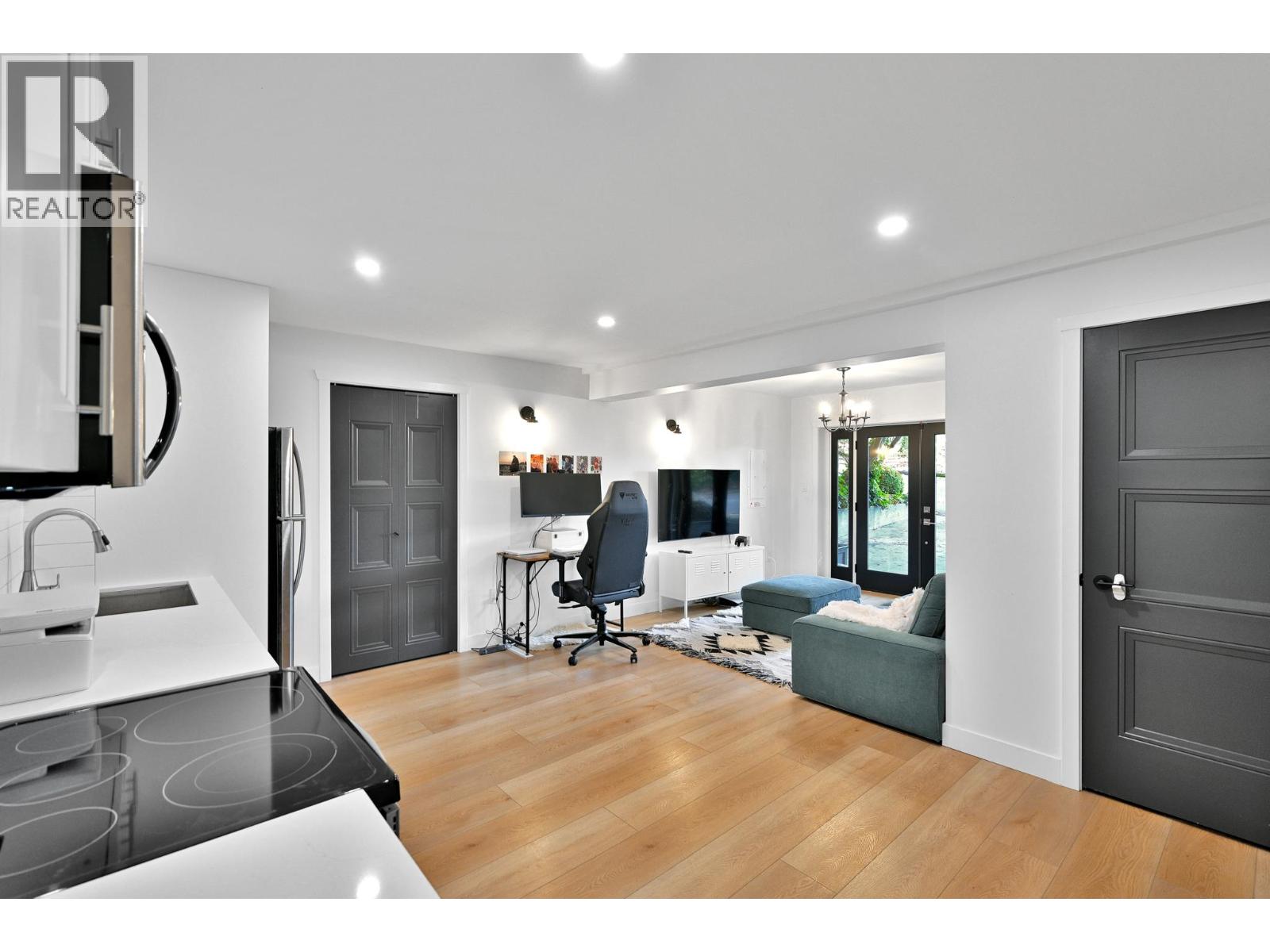 961 Noons Creek Drive, Port Moody, British Columbia  V3H 4H1 - Photo 30 - R3065617