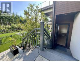 660 ST ANDREWS ROAD, Vancouver, British Columbia
