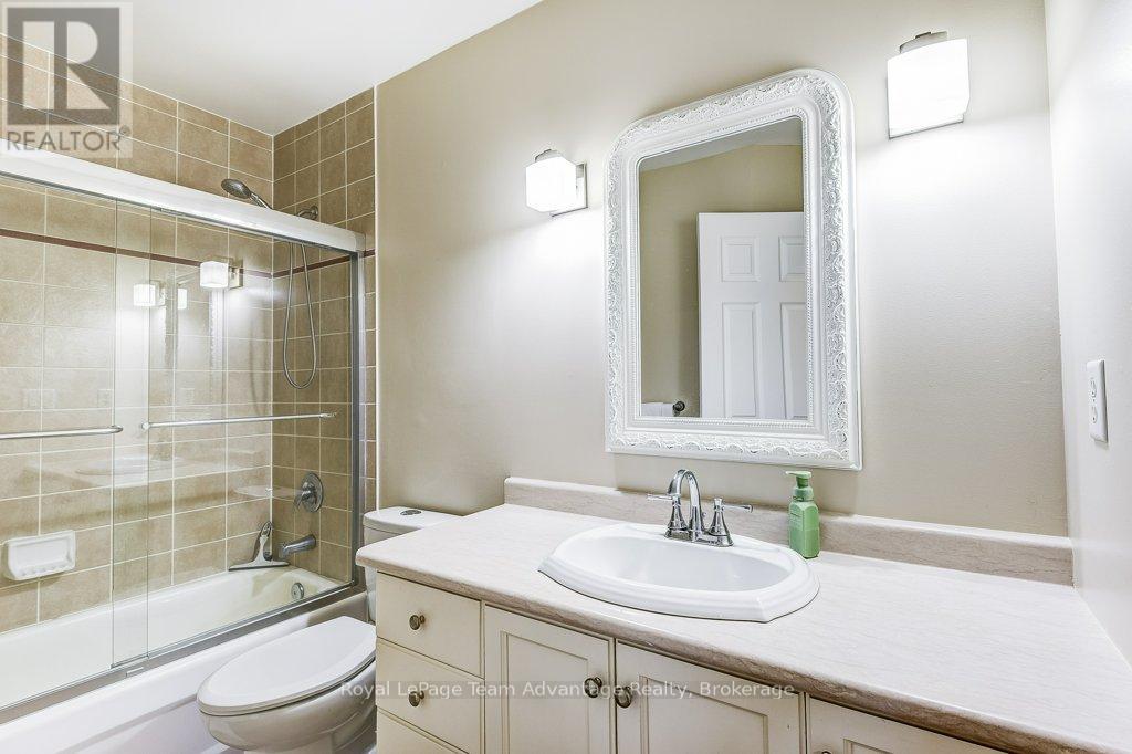 929 Creekfront Way, Newmarket, Ontario  L3Y 8T4 - Photo 27 - N12528992