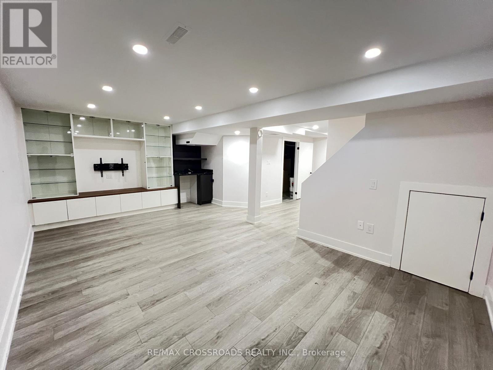 93 Barnwell Drive, Toronto, Ontario  M1V 1Z1 - Photo 19 - E12449517