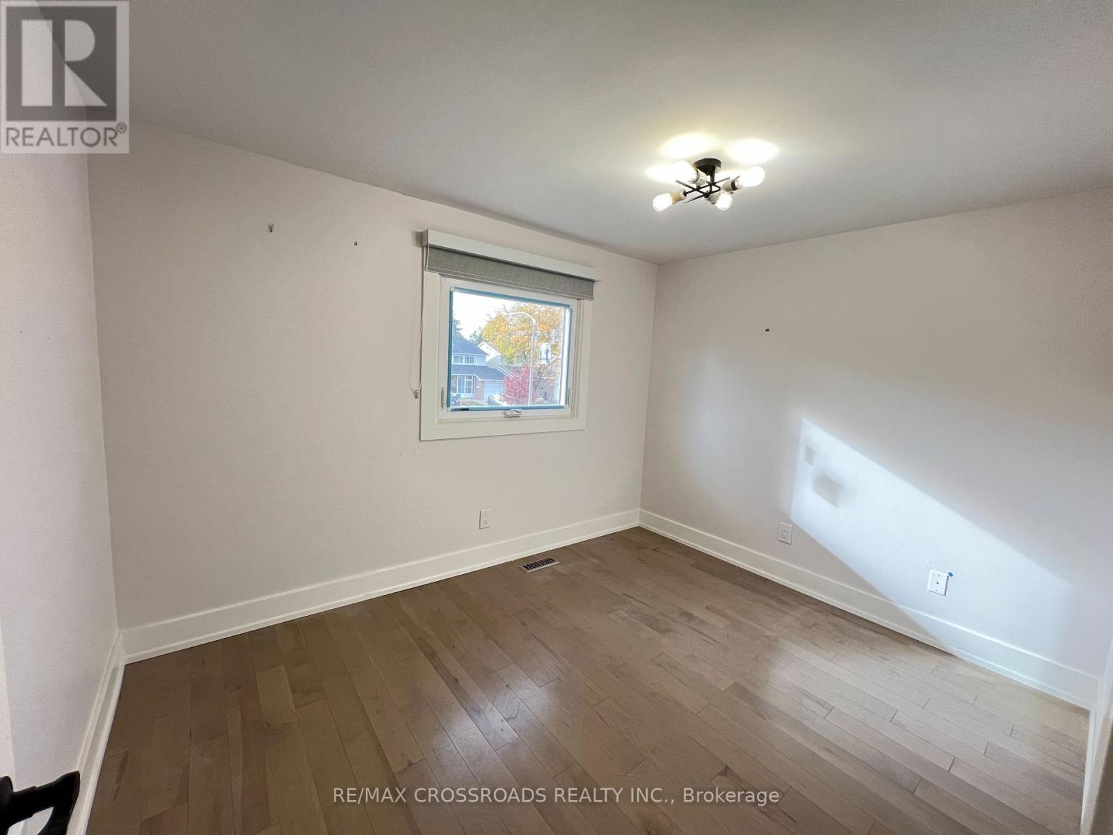 93 Barnwell Drive, Toronto, Ontario  M1V 1Z1 - Photo 13 - E12449517