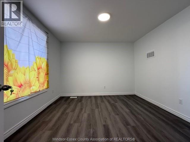 941 Cataraqui, Windsor, Ontario N9A 3P7 - Photo 6 - 25028440