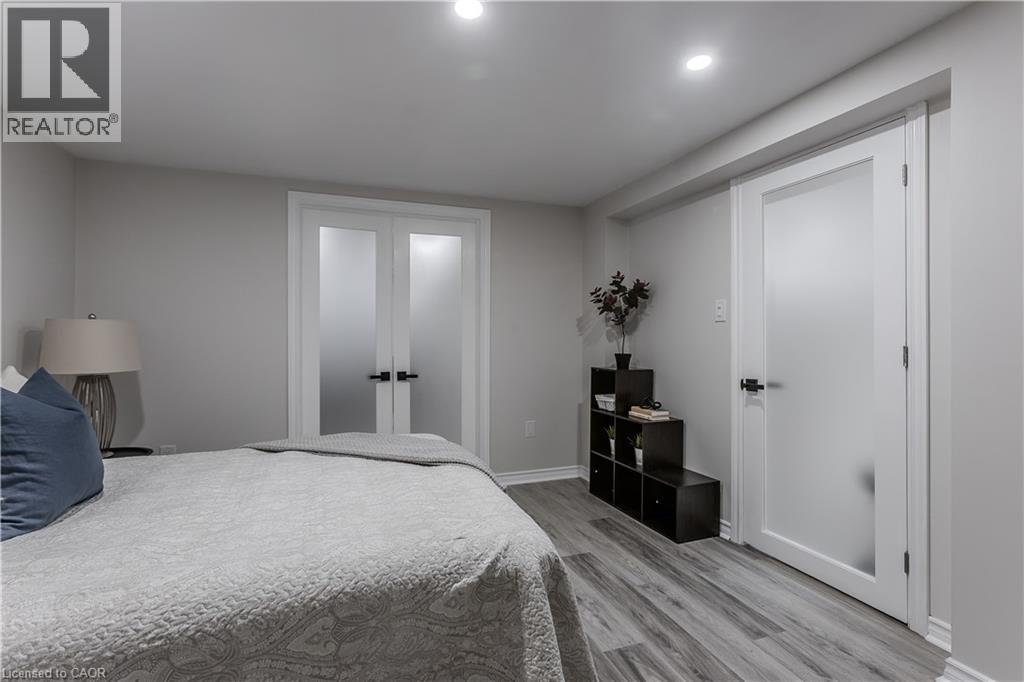 260 Foxbar Road, Burlington, Ontario  L7L 3A3 - Photo 33 - 40786908