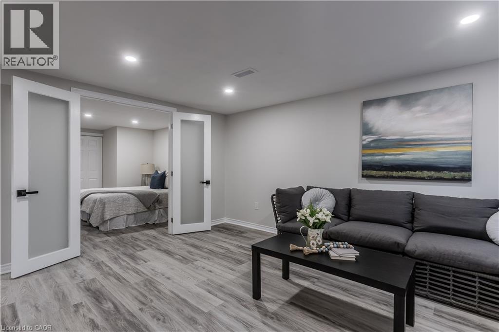 260 Foxbar Road, Burlington, Ontario  L7L 3A3 - Photo 30 - 40786908