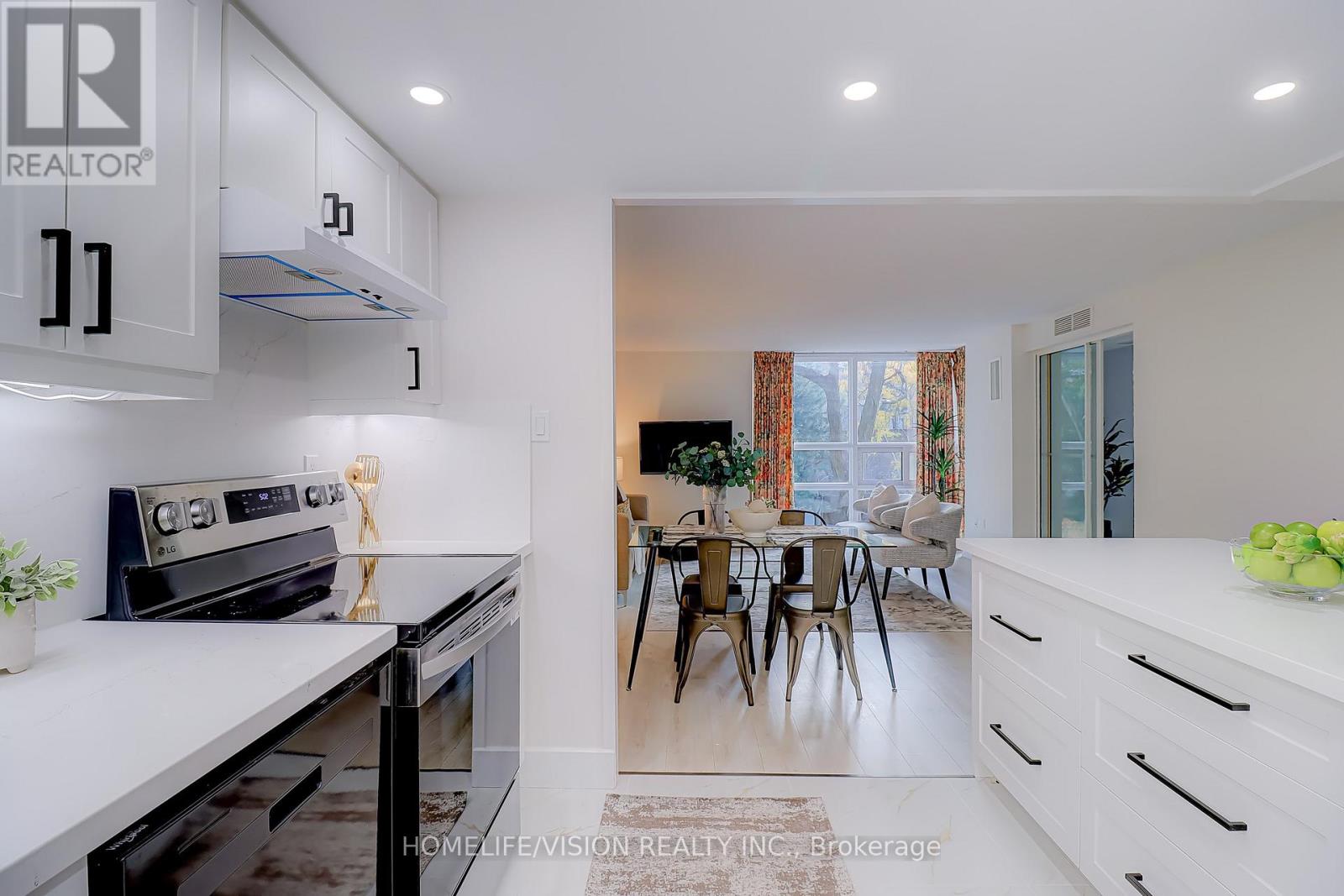 207 - 131 Beecroft Road, Toronto, Ontario  M2N 6G9 - Photo 4 - C12439080