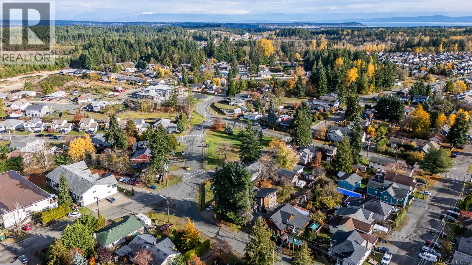 3328 Third St, Cumberland, British Columbia  V0R 1S0 - Photo 56 - 1018914