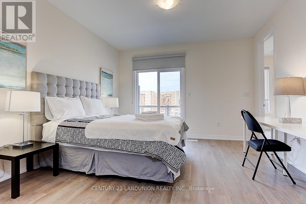 51 Kahshe Lane, Richmond Hill, Ontario  L4S 0N9 - Photo 10 - N12527118