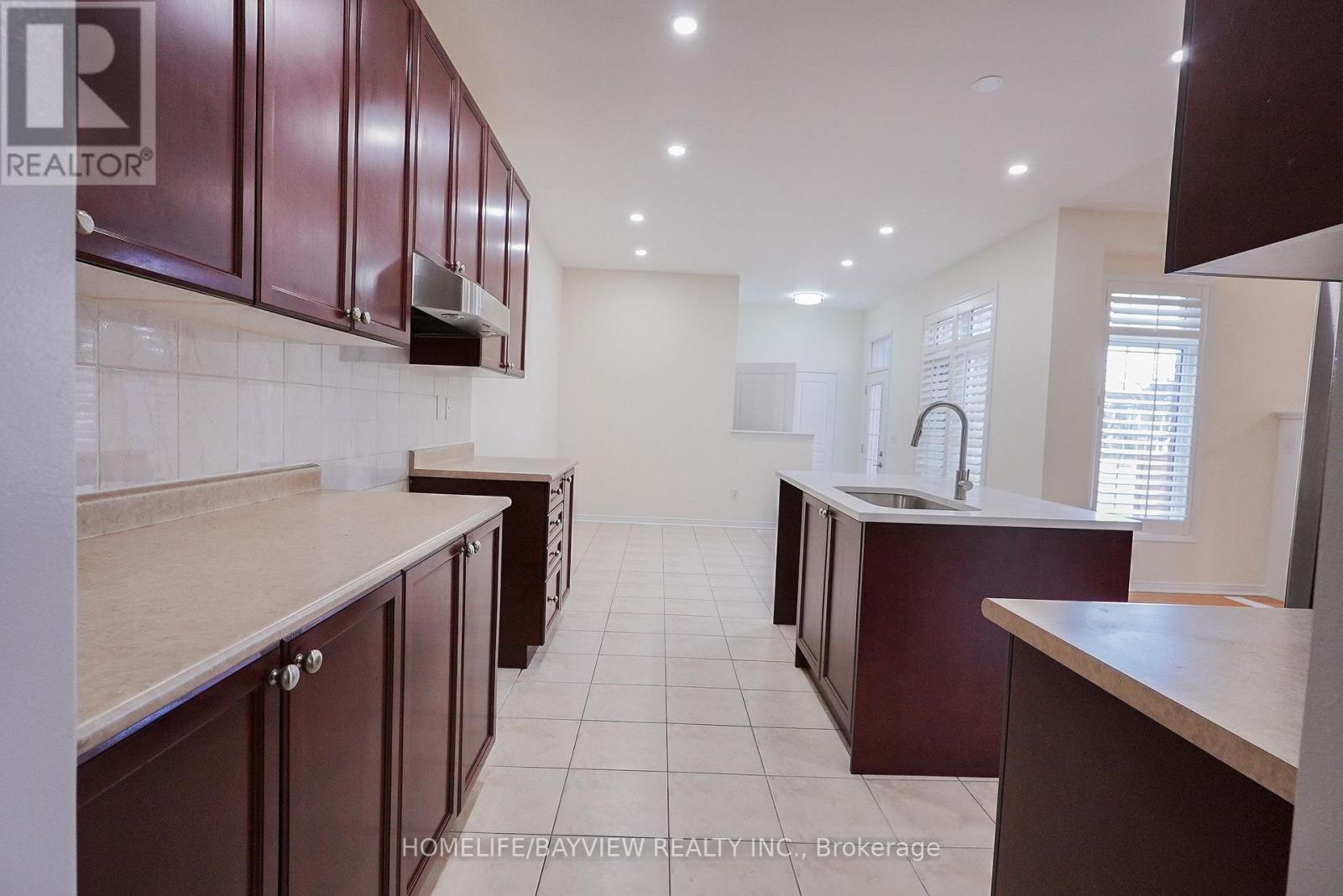 2 Hikers Lane, Markham, Ontario  L6B 0K3 - Photo 20 - N12520306