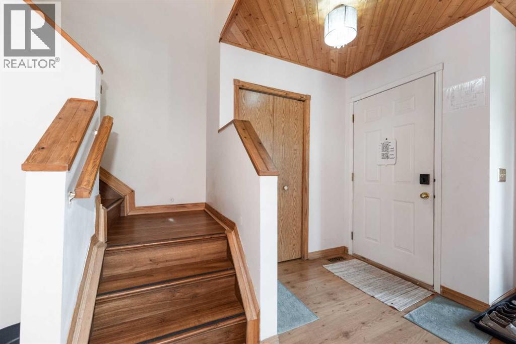 148 Martin Crossing Crescent Ne, Calgary, Alberta  T3J 3S9 - Photo 19 - A2258839