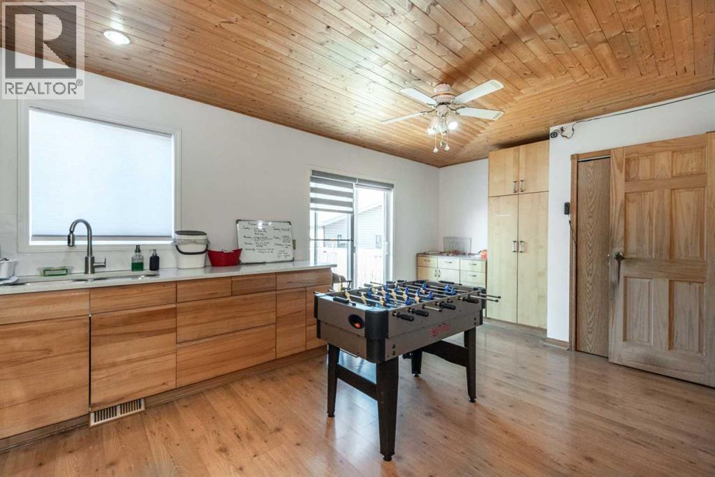 148 Martin Crossing Crescent Ne, Calgary, Alberta  T3J 3S9 - Photo 22 - A2258839