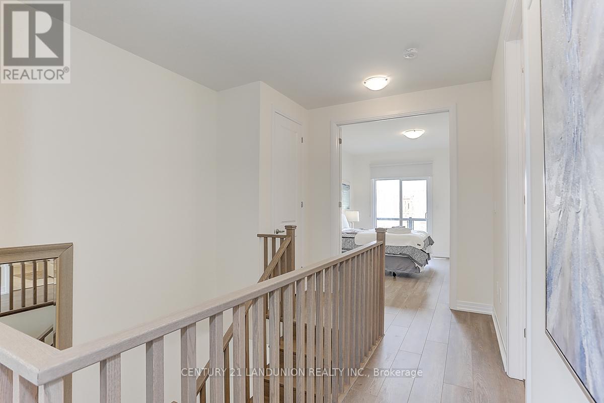 51 Kahshe Lane, Richmond Hill, Ontario  L4S 0N9 - Photo 9 - N12527118