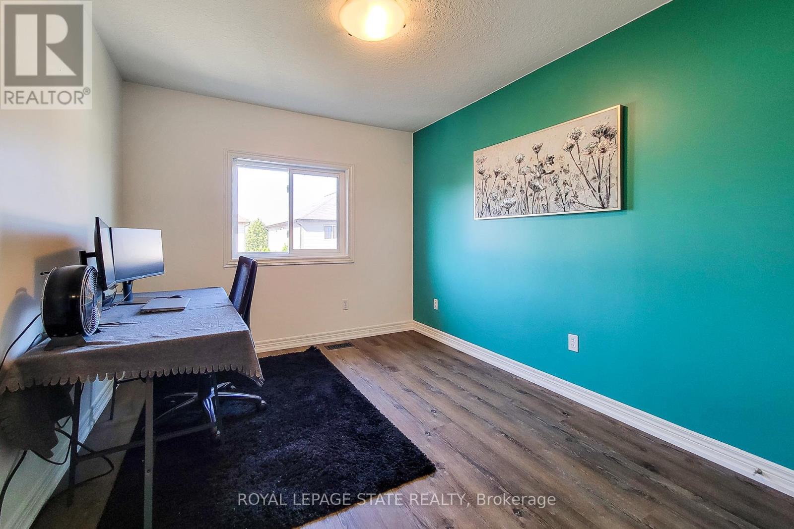 110 Marina Point Crescent, Hamilton, Ontario  L8E 0E4 - Photo 32 - X12528710