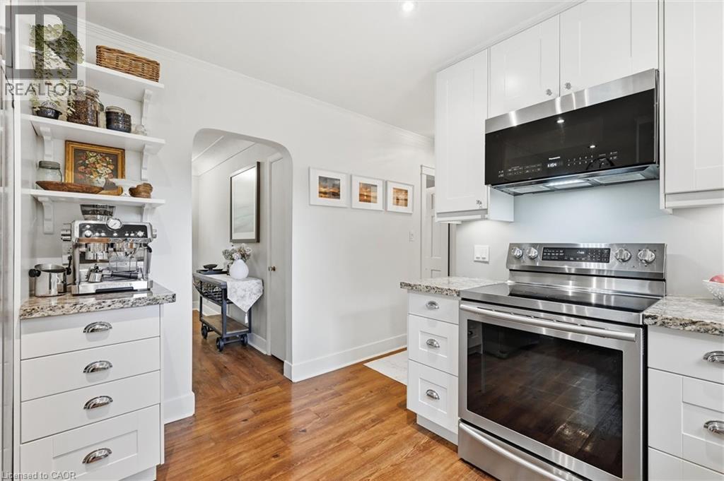 415 Henderson Road, Burlington, Ontario  L7L 2P6 - Photo 8 - 40783713