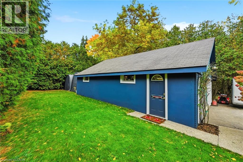 415 Henderson Road, Burlington, Ontario  L7L 2P6 - Photo 42 - 40783713