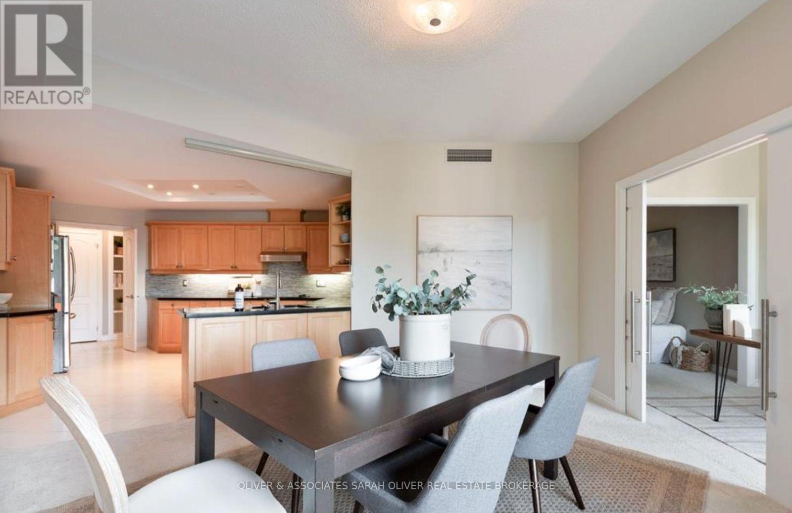 210 - 250 Sydenham Street, London East, Ontario  N6A 5S1 - Photo 10 - X12529620