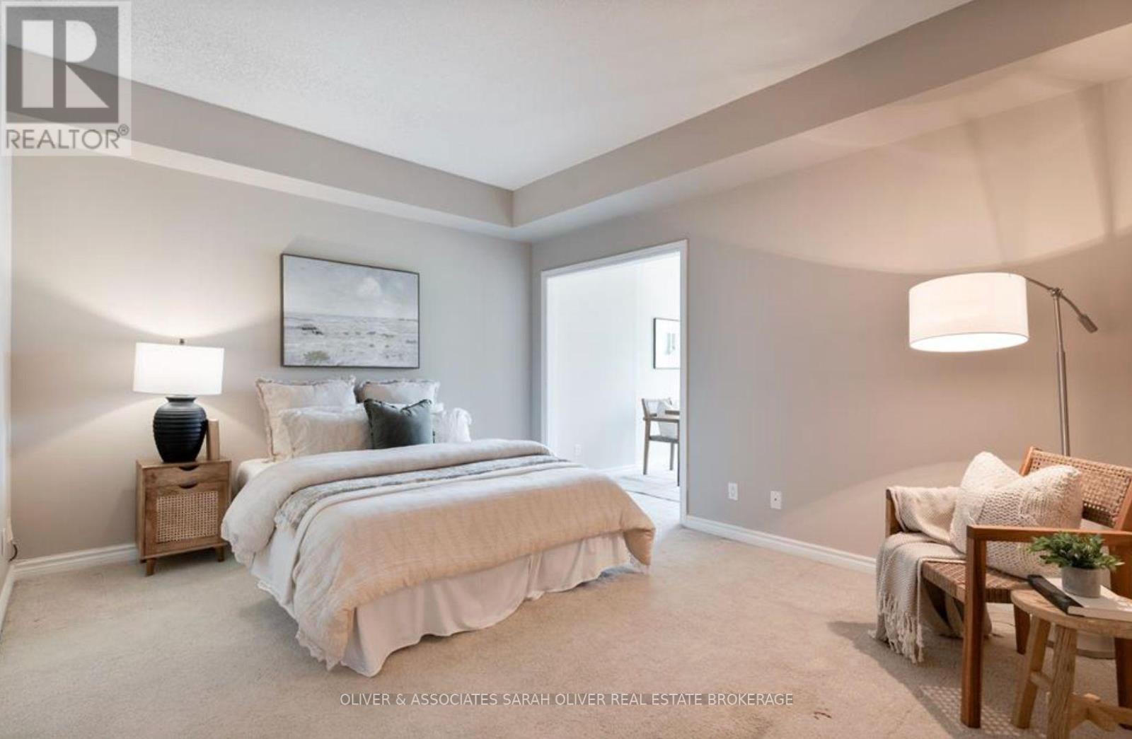 210 - 250 Sydenham Street, London East, Ontario  N6A 5S1 - Photo 12 - X12529620