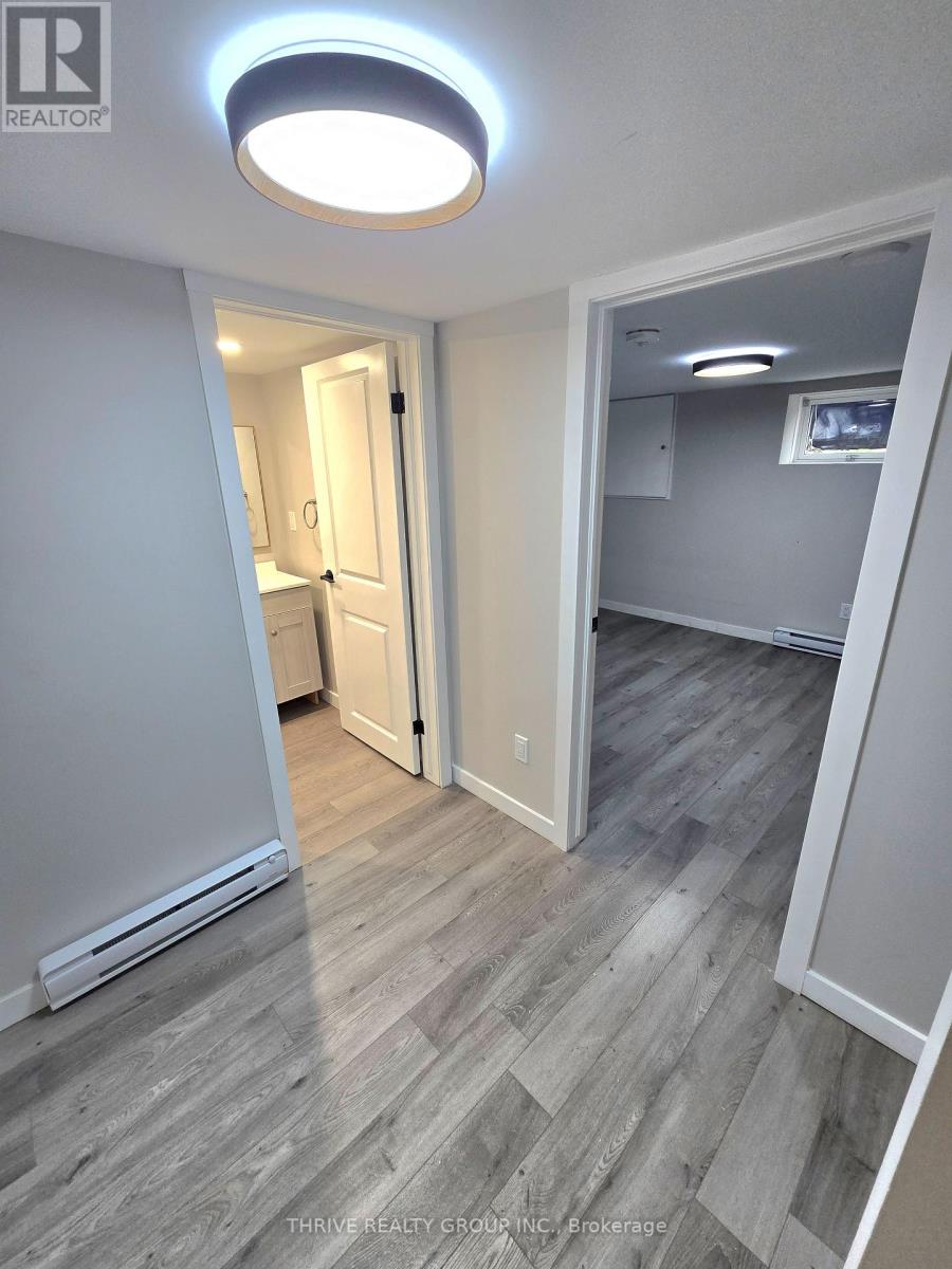 259 Clarence Street, London East, Ontario  N6B 2K2 - Photo 8 - X12529624