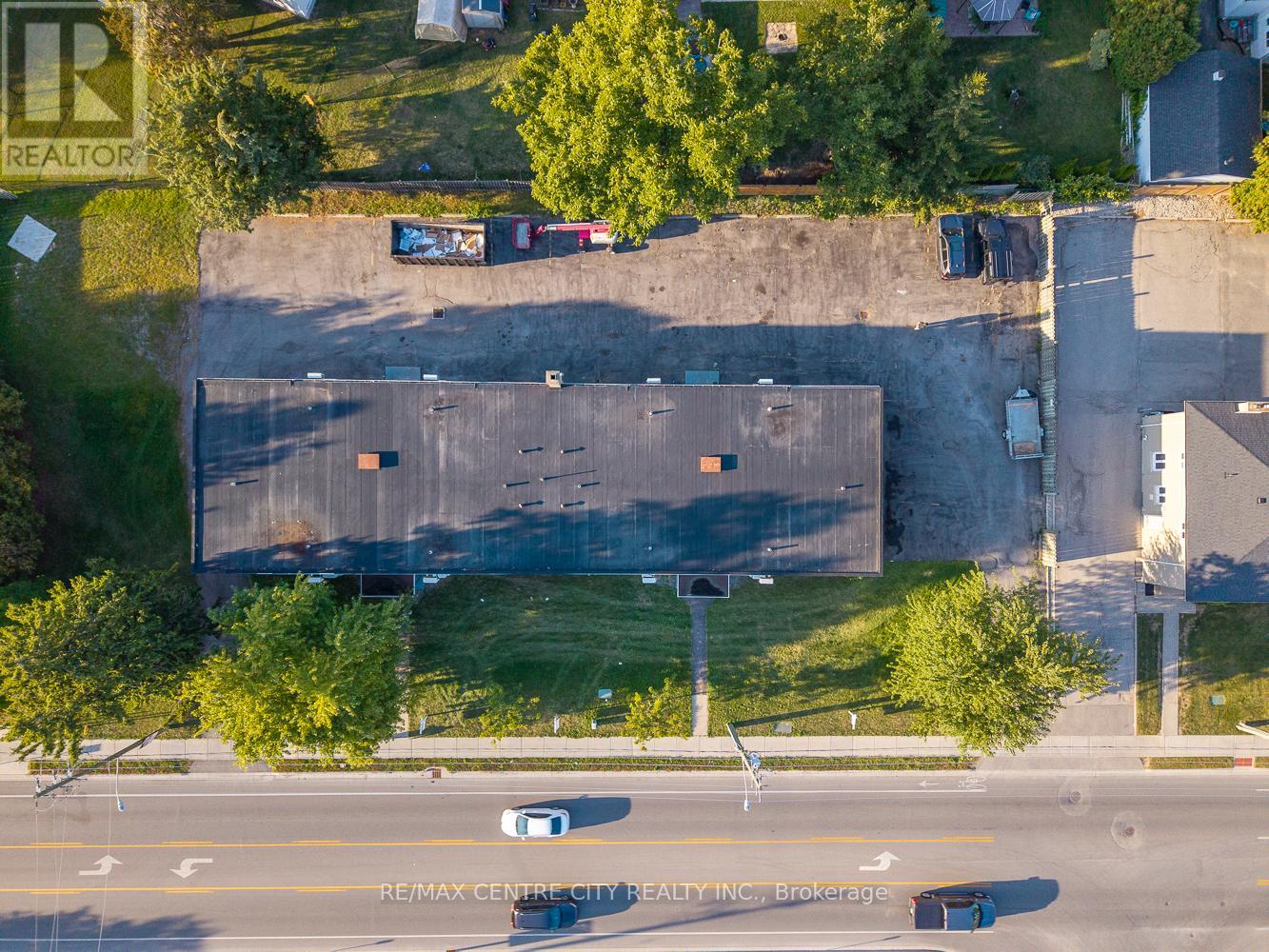 22 - 232 Elm Street, St. Thomas, Ontario  N5R 1J5 - Photo 26 - X12529632