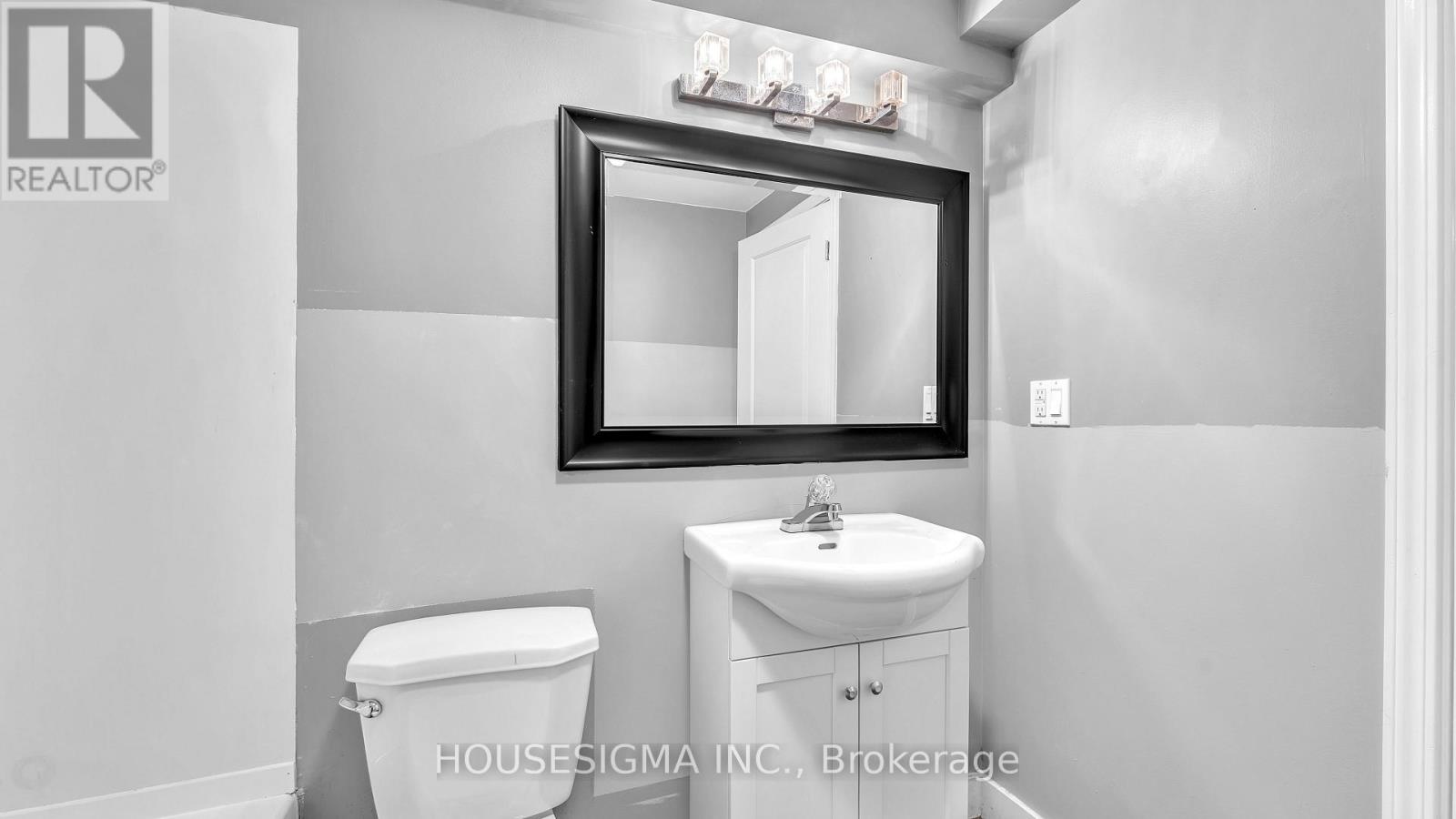 Lower - 66 Grand Avenue, London South, Ontario  N6C 1L7 - Photo 13 - X12529640