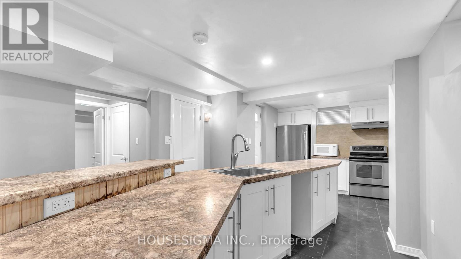 Lower - 66 Grand Avenue, London South, Ontario  N6C 1L7 - Photo 7 - X12529640