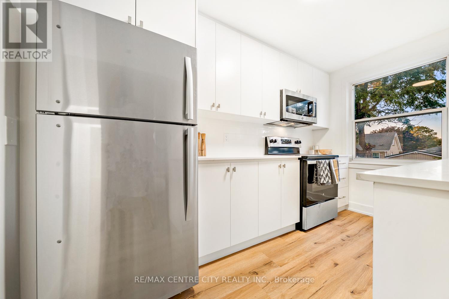 16 - 232 Elm Street, St. Thomas, Ontario  N5R 1J5 - Photo 13 - X12529642