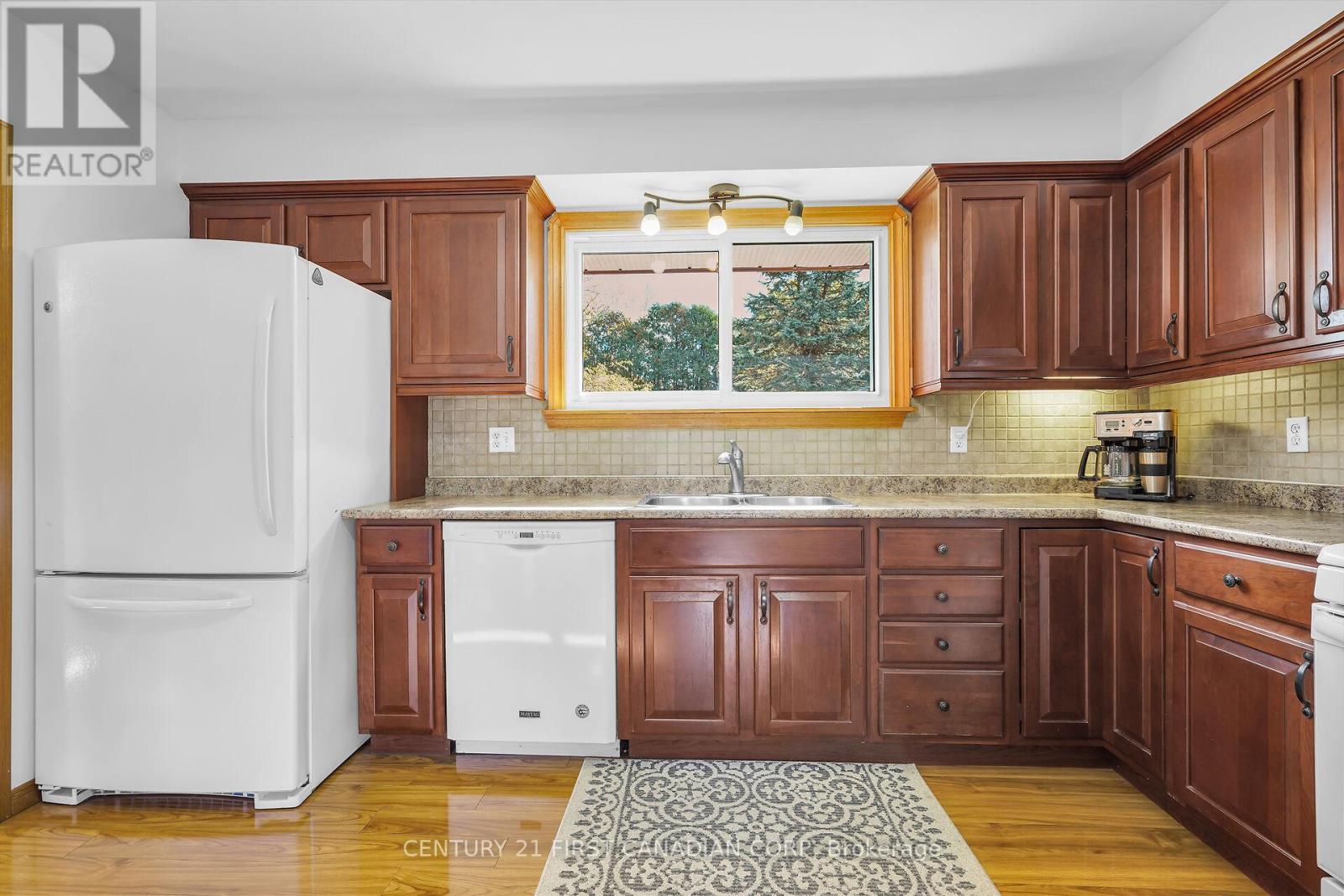 141 Cherry Street, Chatham-Kent, Ontario  N0P 1C0 - Photo 11 - X12529720