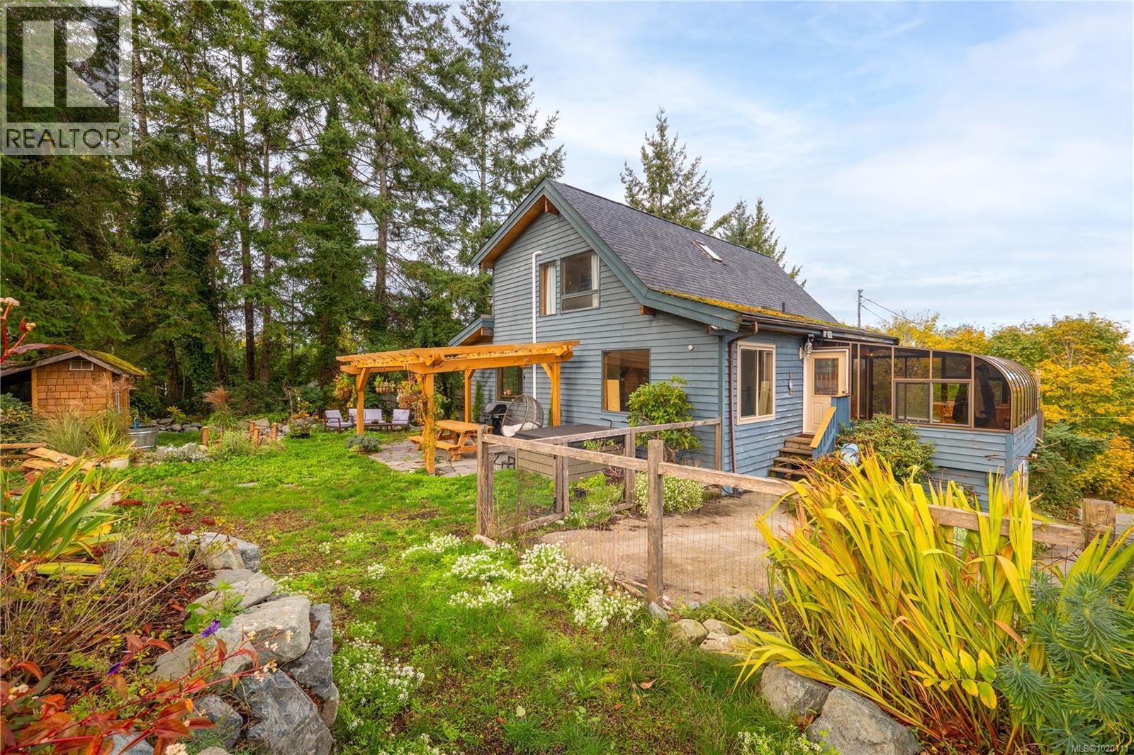 Property at 6869 Philip Rd image 2