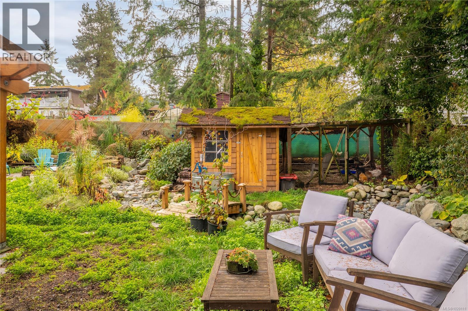 Property at 6869 Philip Rd image 5